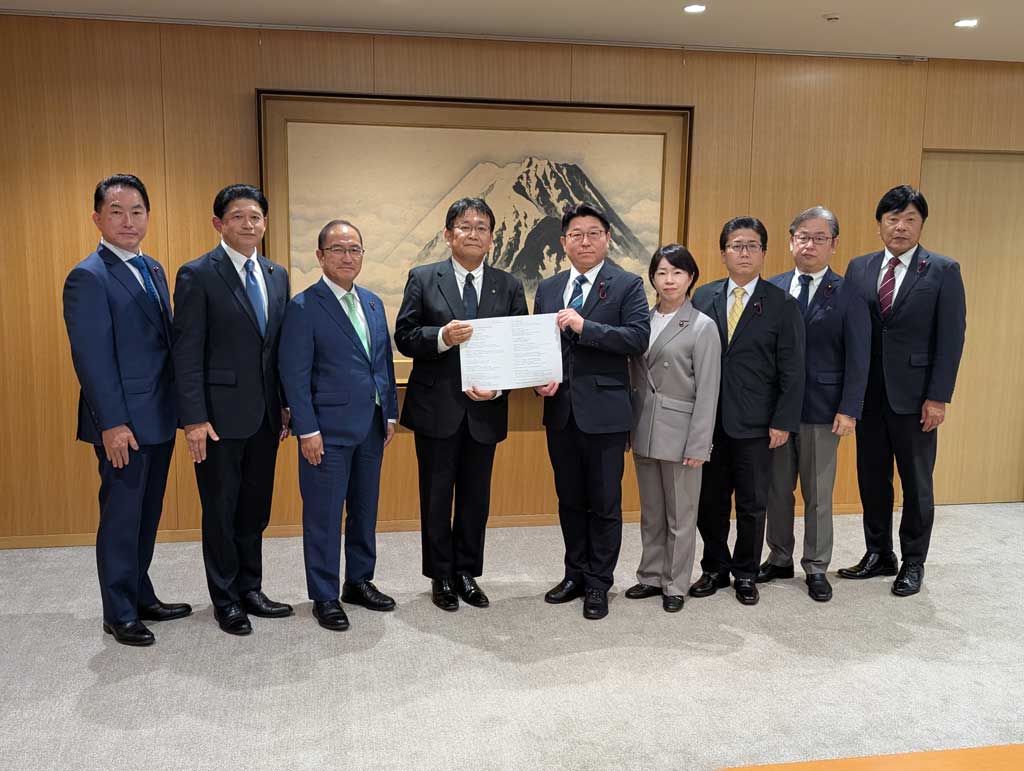重点要望を市長へ提出
